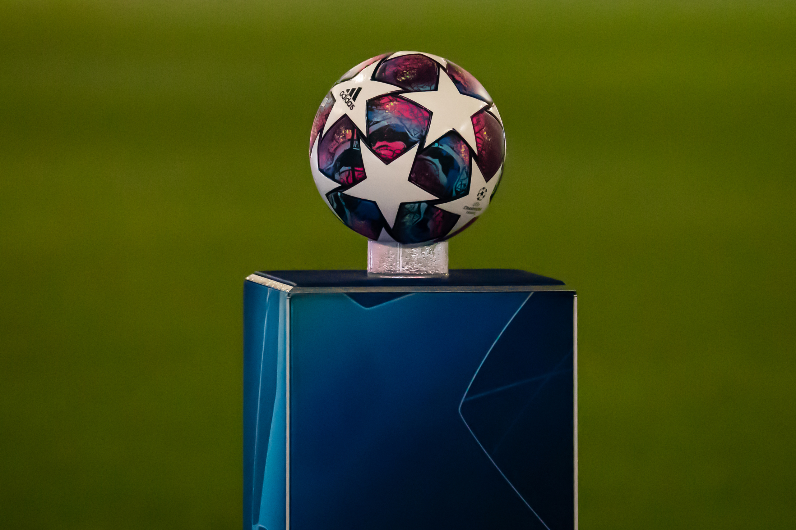 UEFA waits before deciding on Mourinho's action